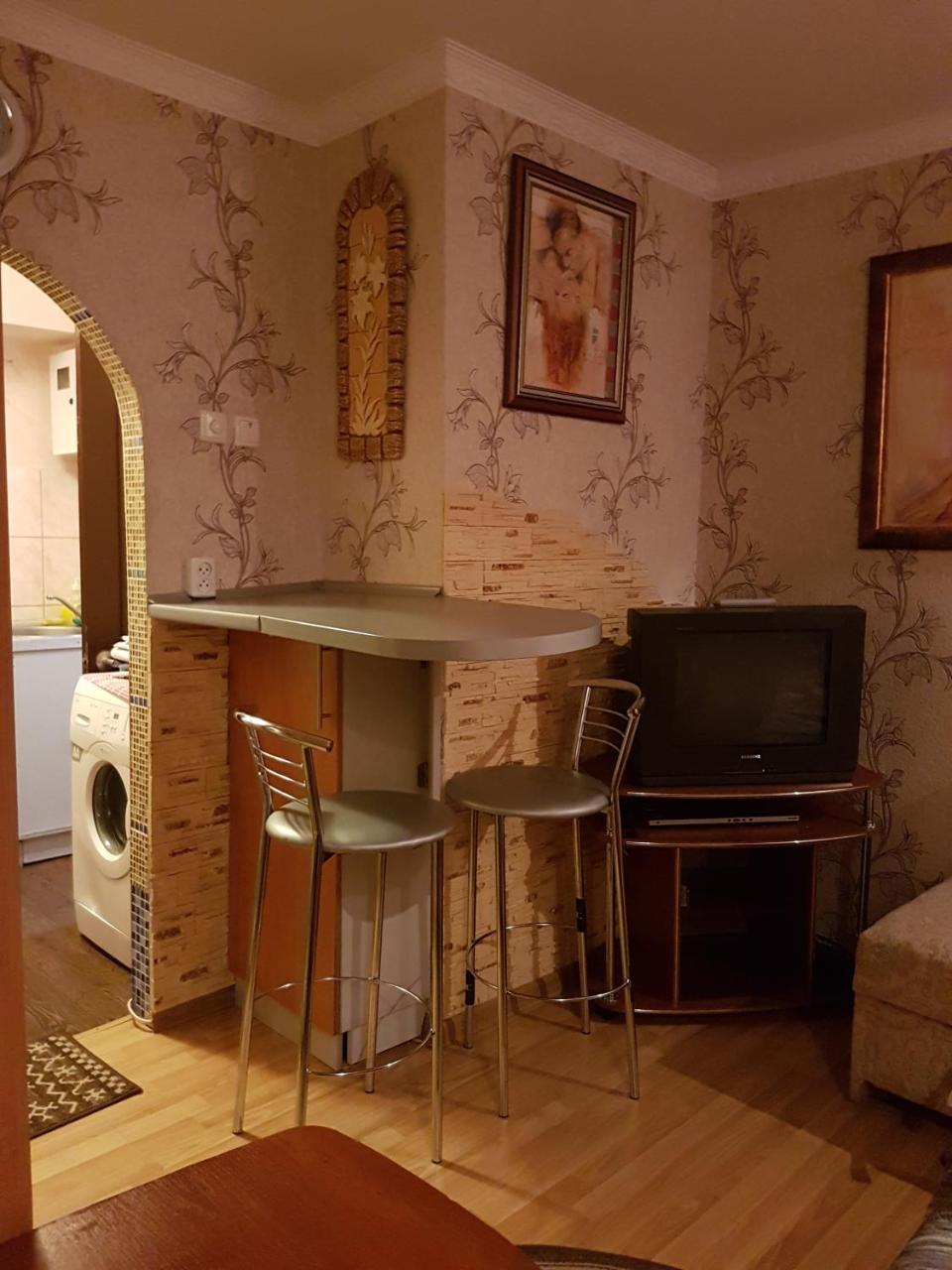 House Hotel Apartments 3 روفنو المظهر الخارجي الصورة